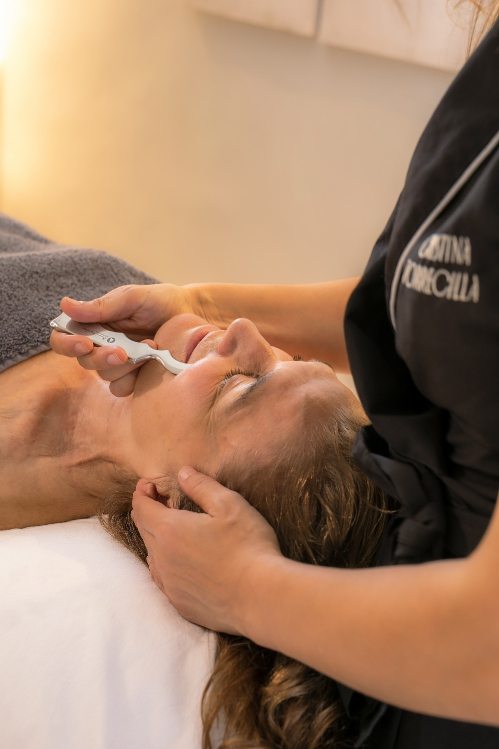 cristina torrecilla tratamiento facial estética belleza huesca