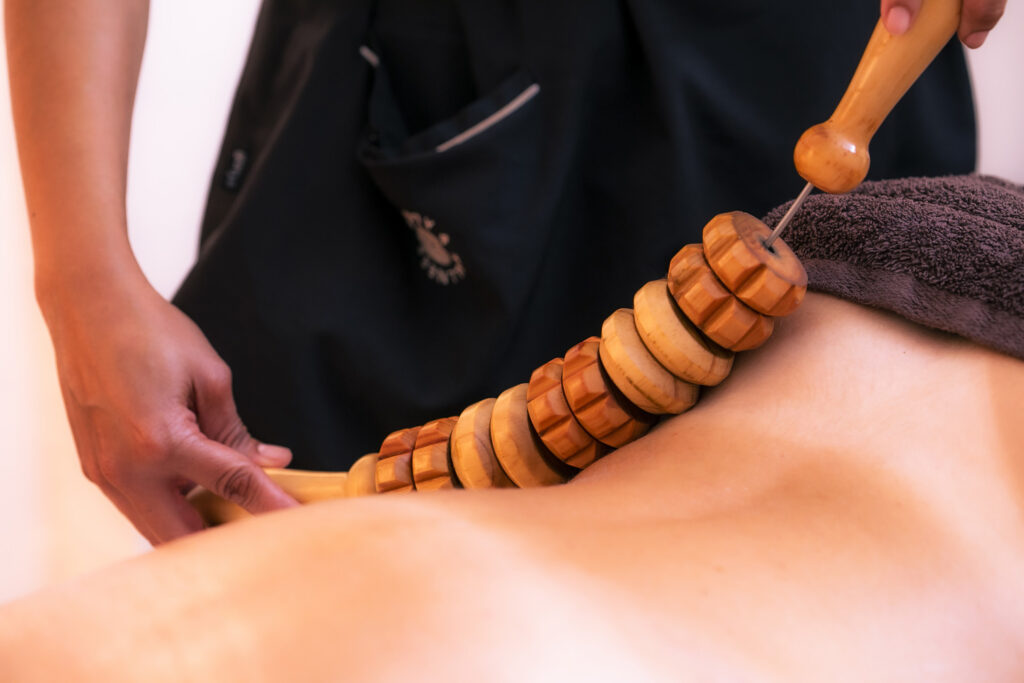 Tratamientos corporales, CT Celulitis maderoterapia oriental. Cristina Torrecilla Centro de Estética en Huesca